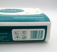 What are the characteristics of clean paper?